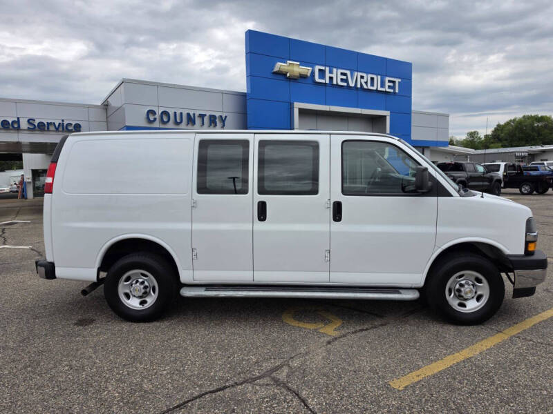 2024 Chevrolet Express 2500