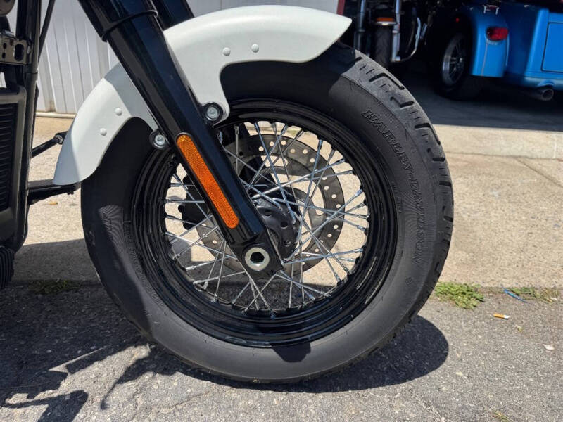 2018 Harley-Davidson FLSL -