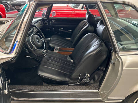 1969 Mercedes-Benz 280-Class