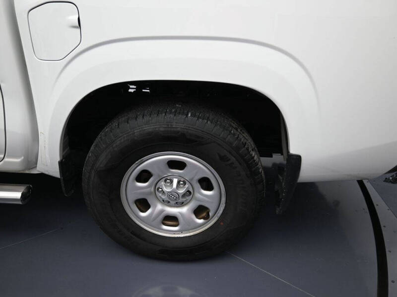 2022 Nissan Frontier S