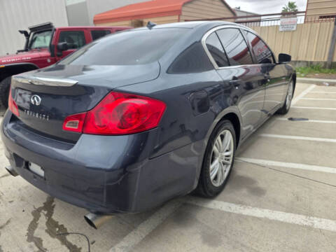 2011 Infiniti G25 Sedan Journey