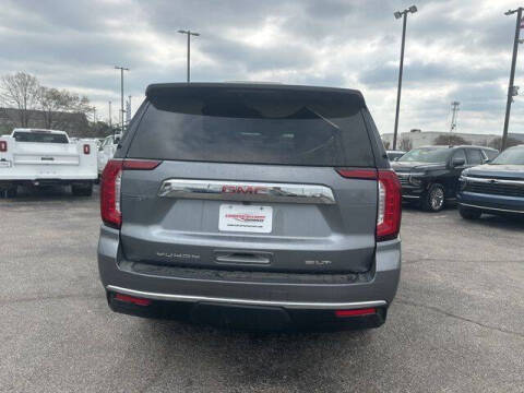 2022 GMC Yukon SLT