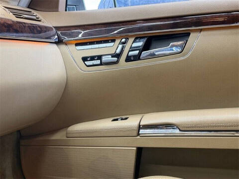 2013 Mercedes-Benz S-Class S 550 4MATIC