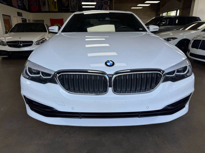 2018 BMW 5 Series 530i