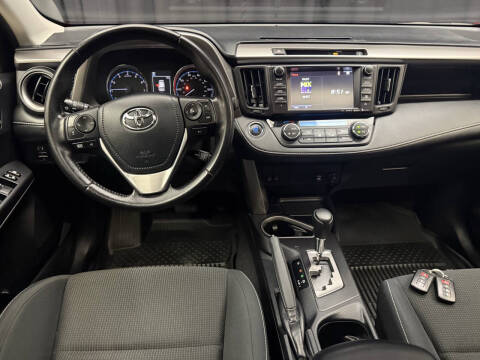 2016 Toyota RAV4 XLE