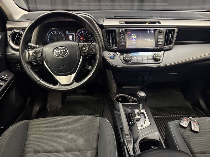 2016 Toyota RAV4 XLE