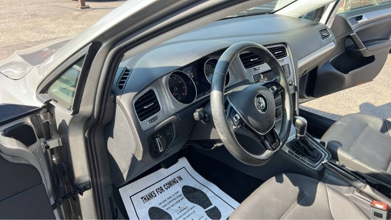 2015 Volkswagen Golf