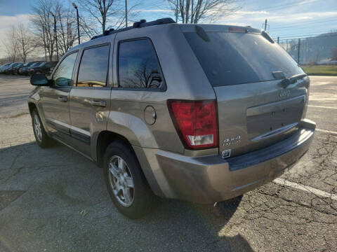 2006 Jeep Grand Cherokee Laredo