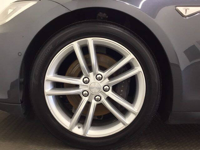 2015 Tesla Model S 70