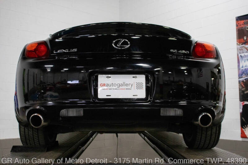 2004 Lexus SC 430