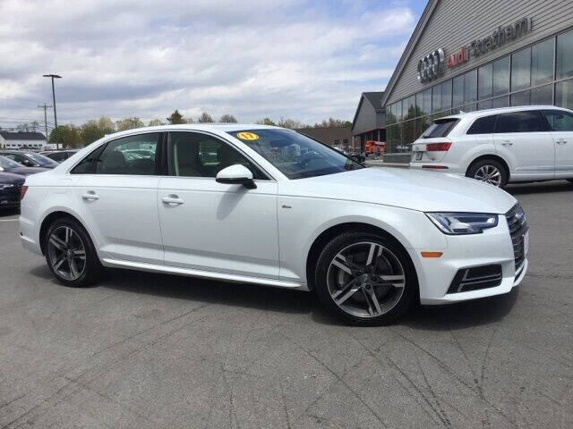 2017 Audi A4 2.0T quattro Premium Plus