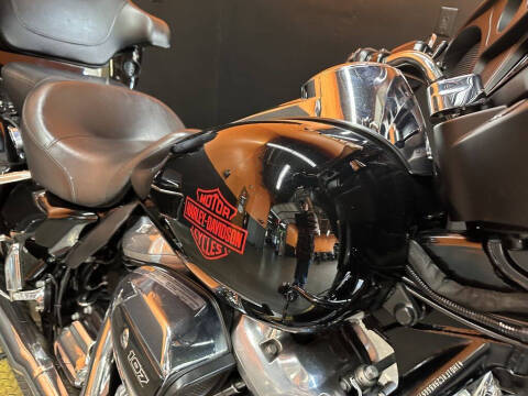 2019 Harley-Davidson® FLHT - Electra Glide® Sta