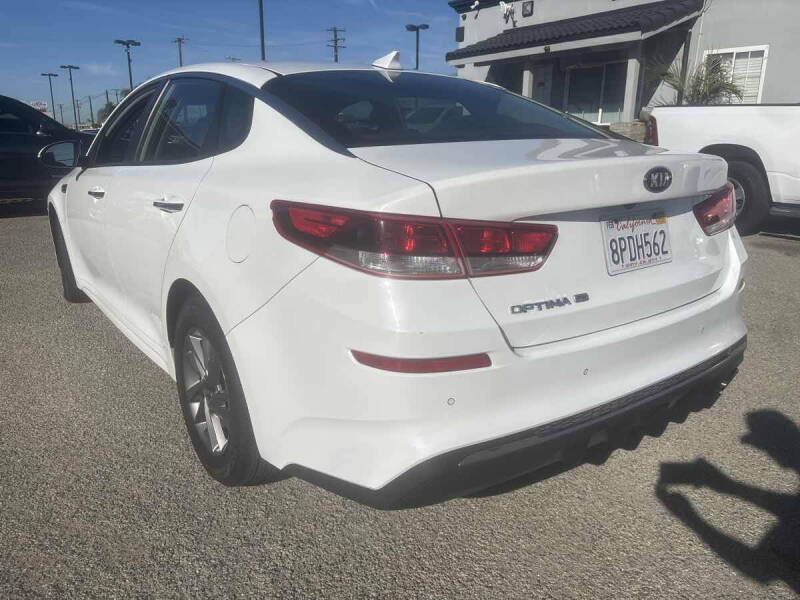 2020 Kia Optima LX