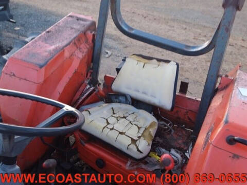 1999 Kubota M4700 DIES