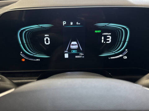 2023 Kia Niro EX