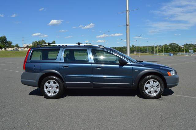 2005 Volvo XC70