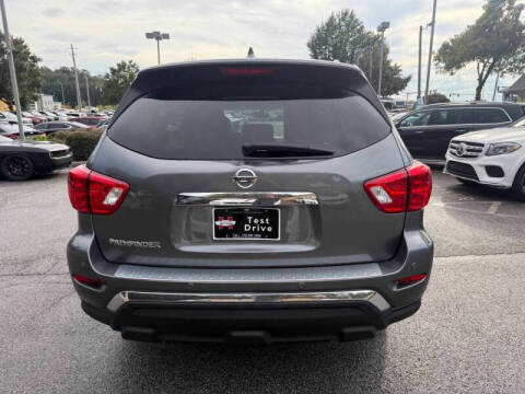 2020 Nissan Pathfinder S