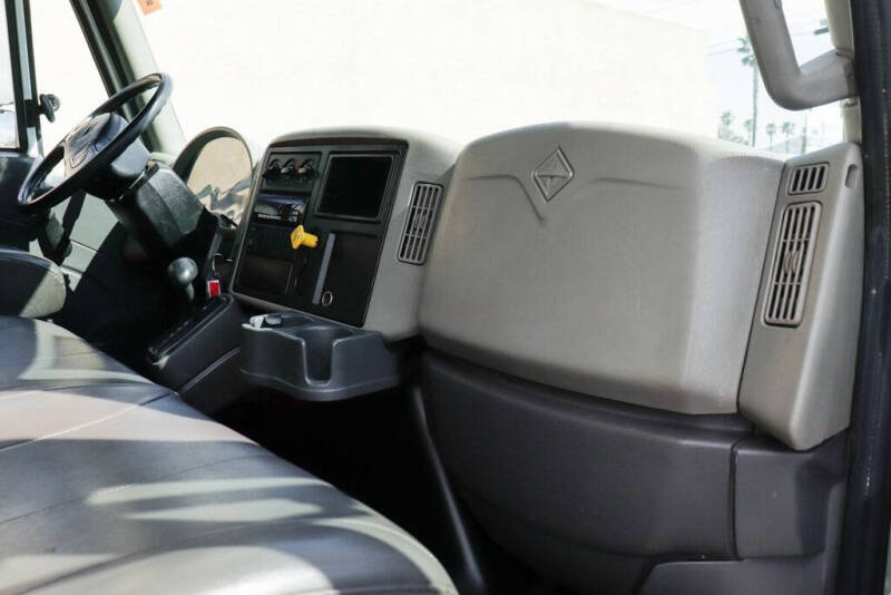 2019 International DuraStar 4300