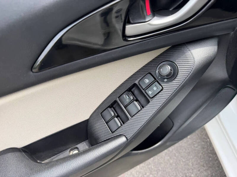 2014 Mazda MAZDA3 i Sport