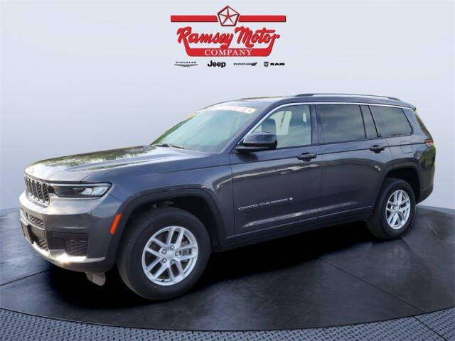 2022 Jeep Grand Cherokee L Laredo's photo