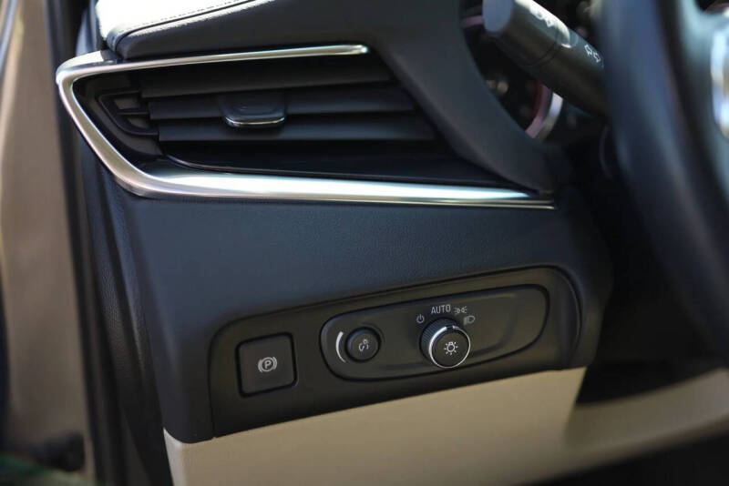 2018 Buick Enclave Essence