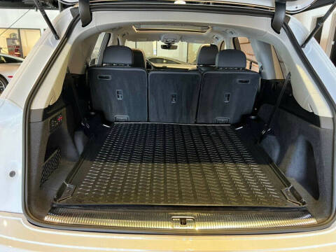 2023 Audi Q7 quattro Prestige 55 TFSI