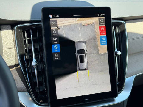 2026 Volvo XC90 B6 Plus 7P