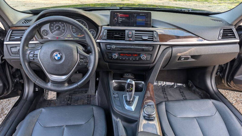 2015 BMW 3 Series 328i