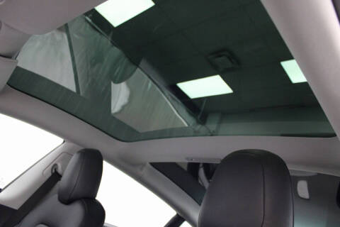 2019 Tesla Model 3 Mid Range