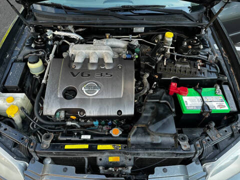 2003 Nissan Maxima SE