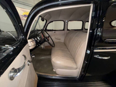 1940 Ford Deluxe