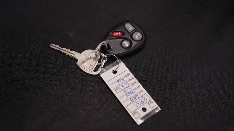 2005 Chevrolet SSR LS