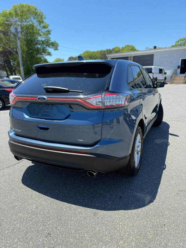 2018 Ford Edge SE