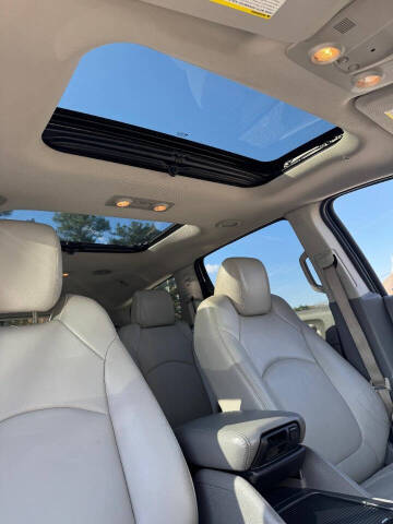 2011 Chevrolet Traverse LT