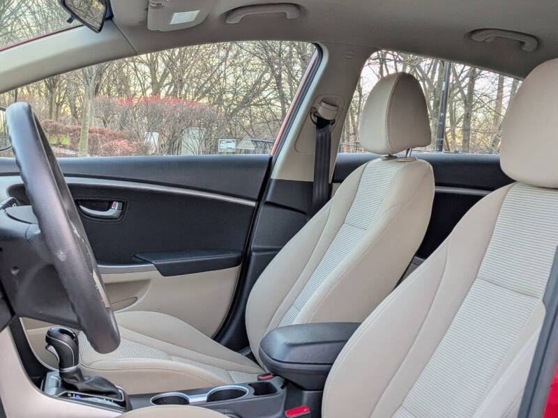 2017 Hyundai Elantra GT