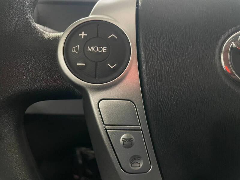 2013 Toyota Prius c Two