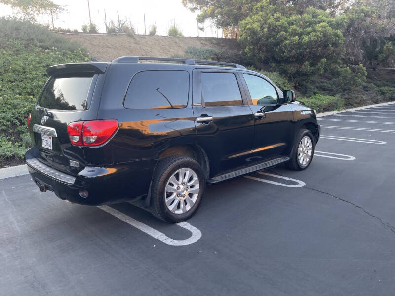 2011 Toyota Sequoia Platinum