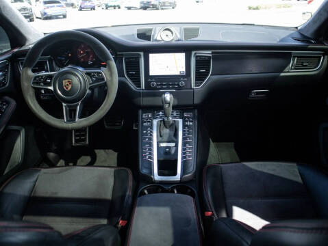 2018 Porsche Macan GTS