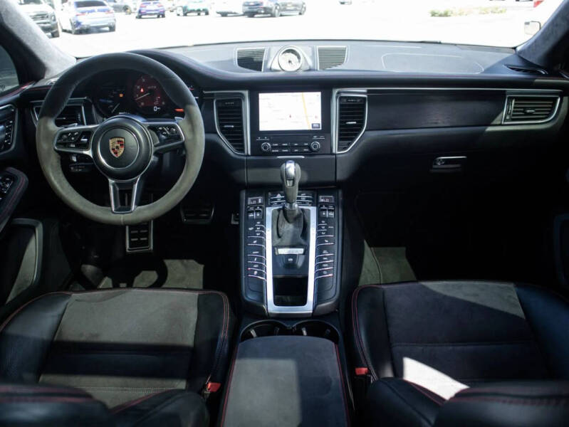 2018 Porsche Macan GTS