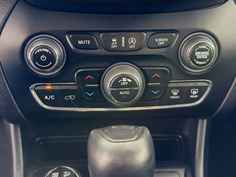 2021 Jeep Cherokee Trailhawk