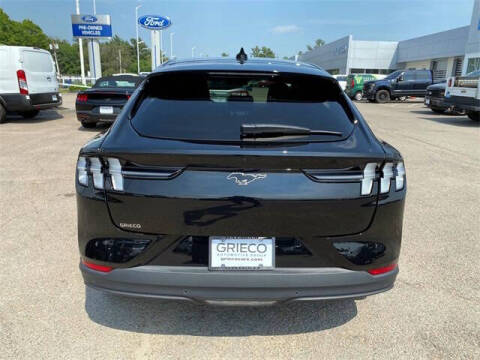 2024 Ford Mustang Mach-E Select