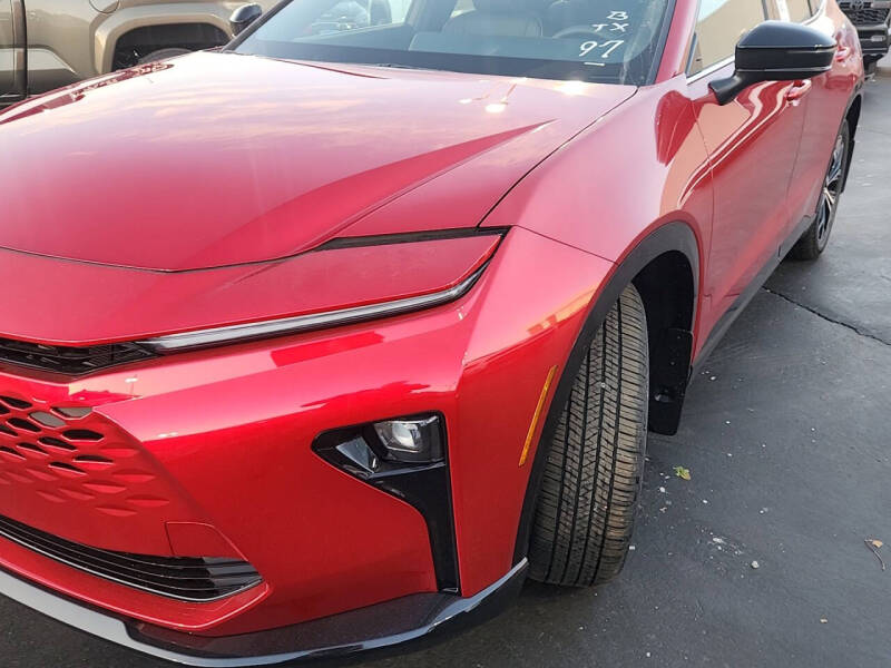 2025 Toyota Crown Signia