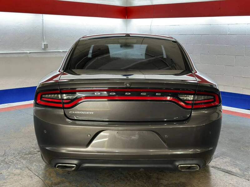 2020 Dodge Charger SXT