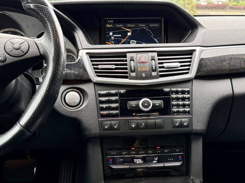 2010 Mercedes-Benz E-Class