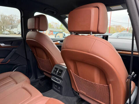 2022 Audi Q5 quattro S line Premium 45 TFSI