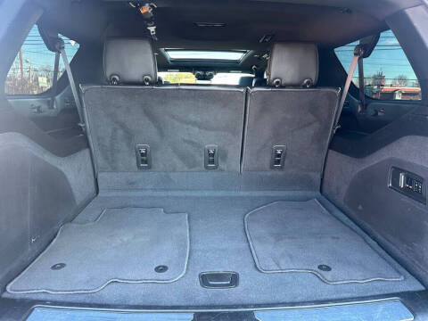 2022 Cadillac Escalade ESV Premium Luxury