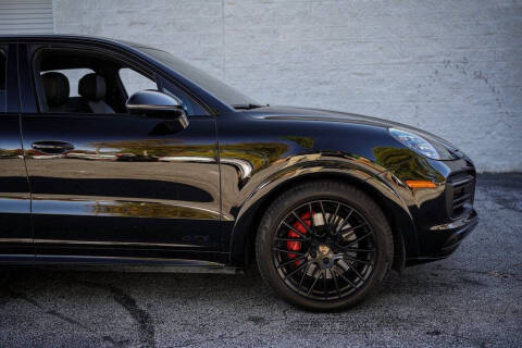 2022 Porsche Cayenne GTS