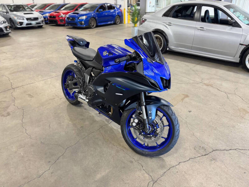 2023 Yamaha YZF-R7