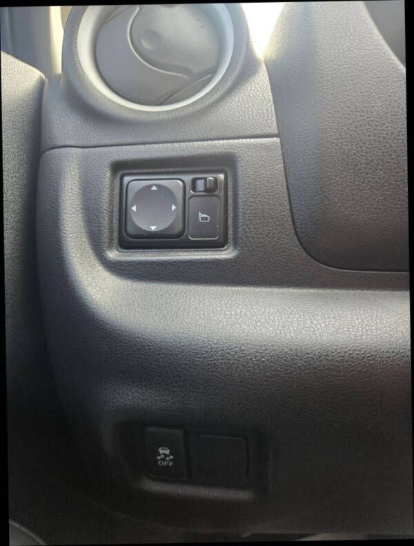 2014 Nissan Versa Note SV