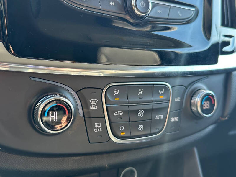 2018 Chevrolet Traverse LS